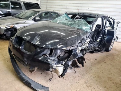 Vacuum Pump Rdstr sDrive35i 3.0L Twin Turbo Fits 09-16 BMW Z4 1807264 - Image 1 of 4