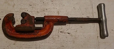 RIGID 2A/202 Heavy Duty No. 1-2 Pipe Cutter Tool 1/8 in To 2” FREE SHIPPING - Image 1 of 4
