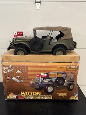 21st Century Ultimate Soldier Patton 2002 WC 57 Command Car 1:6 - muy raro  Foto 1 de 4