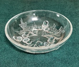 Pressed Glass Candy Dish with Fall Oak Leaves and Acorns Embossed on Bottom 6" - Picture 1 of 4