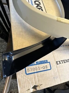 Bushwacker For Plymouth Dodge Caravan Mini 84-88 Front Set Fender Flare NOS VTG - Picture 1 of 10