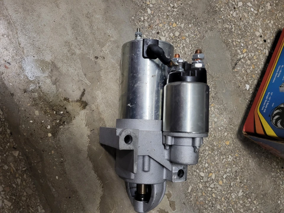 PROFORM 66268 High-Torque Starter; Gear Reduction Type; Stagger Bolt; Fits Chevy - Image 1 of 4