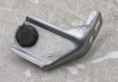 NUEVO OEM GM Soporte de faros laterales del conductor 96901953 Chevrolet Sonic 2012-2020 Foto 1 de 4