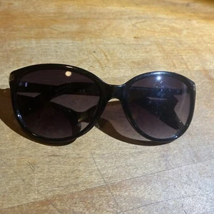 Kenneth Cole Reaction Sunglass Womens Black Oval Plastic Gradient Lens KC1410 1B - Picture 1 of 5