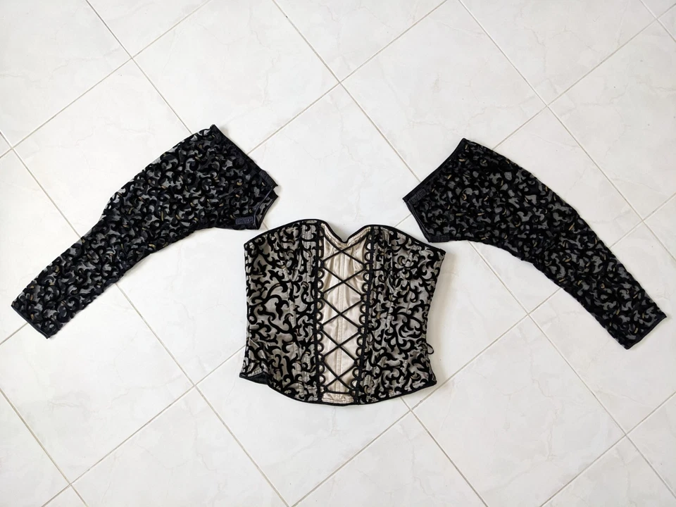 Cadolle Paris Création 黑色 Fleur D'Lys 带臂袖紧身胸衣 尺寸 L 全新带标签 — 第 1/4 张图片