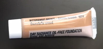 Mary Kay Day Radiance Oil-Free Foundation Formula 3 Tube Bittersweet Bronze 6374 - Image 1 of 2