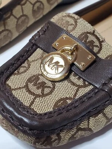 Michael Kors Hamilton Ballerinas/Pantoletten All Over MK Logo Größe 6,5M Neu ohne Karton MG17H - Bild 1 von 6