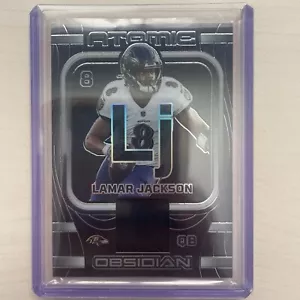 2023 Panini Ossidiana - Materiali Atomici #AMA-LJA Lamar Jackson 37/199 (MEM) - Foto 1 di 2