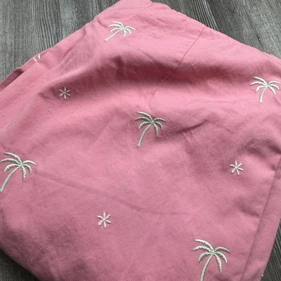 Pantalones para mujer Brooks Brother 6 rosas bordados palmera frente plano Foto 1 de 4