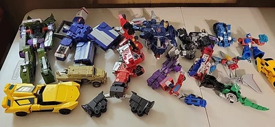 Трансформеры и т.д... Отдельный лот автомобилей прямо из коробки игрушек - Изображение 1 из 4