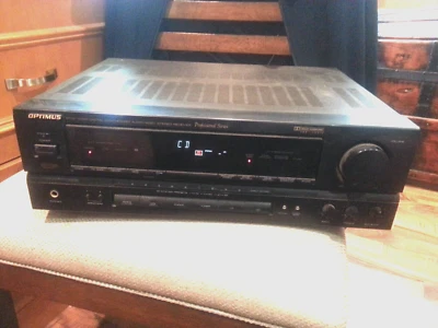 OPTIMUS STAV-3350 Dolby Surround Pro Logic Stereo Receiver Professional Series - Image 1 of 4
