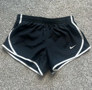 Nike Girls DriFit Athletic Shorts Size XS Black And White - Picture 1 of 3