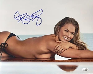 Ronda Rousey Signed Autographed 11x14 Photo JSA Authenticated UFC WWE #1 - Picture 1 of 1