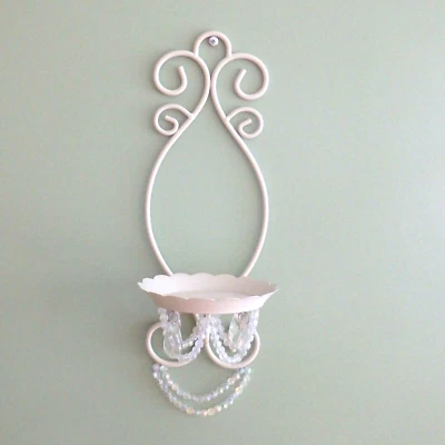 Hermoso Candelabro Vintage Blanco Cristal Cuentas Pergamino Aplique Victoriano Foto 1 de 4