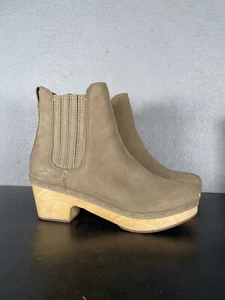 FRYE & Co Odessa Chelsea Clog Boots Booties Taupe Nubuck Leather Wood Heel 8.5 - Picture 1 of 9