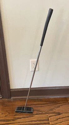 Roger Evans Stand Up Putter Right Hand 35" Steel Shaft - Image 1 of 4