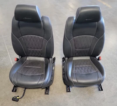2022 Buick Enclave Drivers LH Passenger RH Side Front Seats OEM - Image 1 of 4