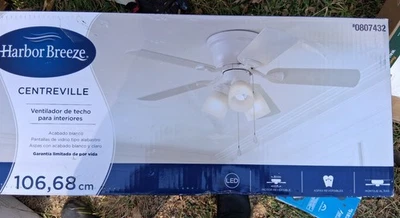 HARBOR BREEZE Centreville 42" White Ceiling Fan w Light 0807432 - Image 1 of 3