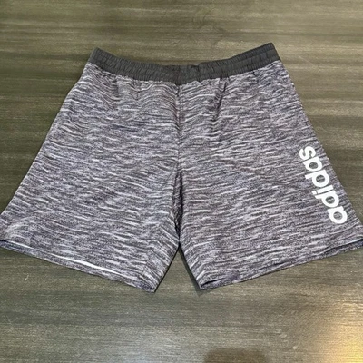 Bañador Adidas para hombre XXL negro gris forrado 9” entrepierna nuevo con etiquetas pantalones cortos deportivos  Foto 1 de 4