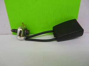 Gurtschloß hinten mitte 963255877702 Citroen C5 01-08 Gurtpeitsche Gurt - Bild 1 von 3