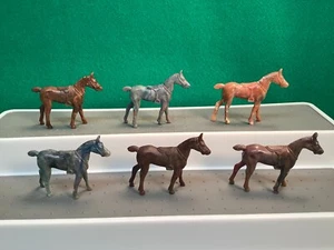 Vintage Ajax Archer Hard Marbled Plastic Toy Standing Horses 45mm - Picture 1 of 5