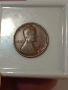 1926 P. MINT COPPER LINCOLN WHEAT PENNY - Picture 1 of 2