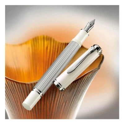 Pelikan Souveran M405 Fountainpen 白色玳瑁 F 笔尖 — 第 1/4 张图片