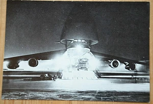 44030 Flughafen Militärflughafen Tempelhof Airport - Bild 1 von 2