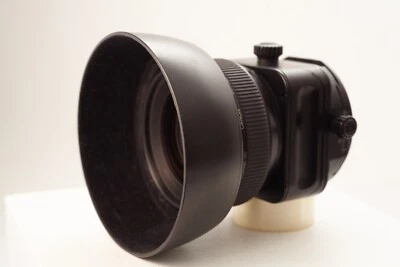 Canon TS-E 45mm f/2.8 MF TS Lens - Image 1 of 4