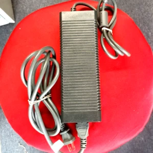 Microsoft AC Adapter Original XBOX 360 Model HP-AW205EF3 - Picture 1 of 5