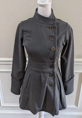 Abrigo de mujer Matilda Jane de ónix Secret Fields mamá chaqueta gris peplum mediano Foto 1 de 4