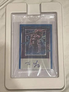 2020 Panini Recon Recon Signatures Trae Young #RS-TRY Platinum True #1/1 Auto - Picture 1 of 1