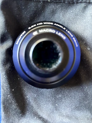 0.6X HD Wide Angle & Macro Lens – Clip-On Photography Accessory w/ Case - Image 1 of 4