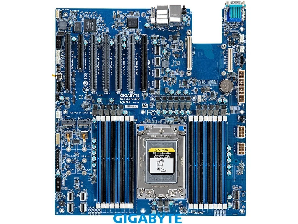 GIGABYTE MZ32-AR0 Server Motherboard Socket SP3 - Image 1 of 1