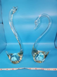 Pair of Murano Like Hand Blown Glass Swans 9.5 & 10.5 Inches. - Picture 1 of 14