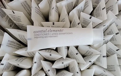 Case of 200 Gilchrist & Soames Essentiel Elements 1 oz Rosemary Mint Conditioner - Image 1 of 4