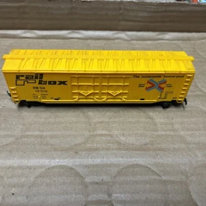 Vintage HO Scale AHM Rail Box 60' Braced Box Car in Box 5271B - Picture 1 of 7