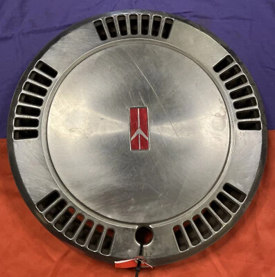 1985 1986 1987 1988 1989 Oldsmobile Calais 13" Hubcap Wheel Cover 4100 13” Cap 1 - Image 1 of 4