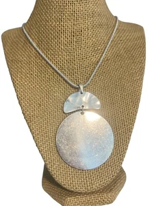 Silver Tone Snake Chain Necklace Modernist Pendant Matte Circle Minimalist Adj - Picture 1 of 4