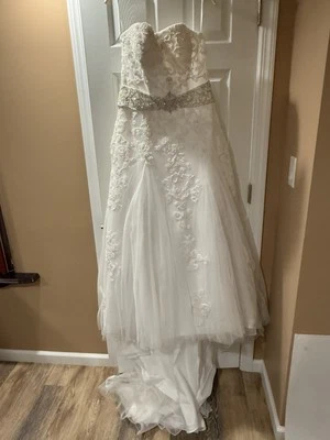 Wedding Dress NWT Casablanca Bridal Style 2053 White Size 16 Height 5’2 - Image 1 of 4