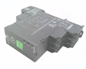 Schneider Electric RENF22R2MMW Relè di temporizzazione modulare NFC Harmony 8A 24-240V AC/DC - Foto 1 di 2