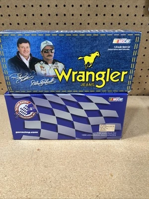 Action Dale Earnhardt Wrangler 1999 Monte Carlo 1/24 solo caja y funda, sin coche Foto 1 de 2