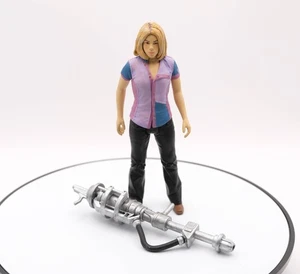 DR WHO FIGURE SCALA 5" 10° DOTTORE DAVID TENNANT ROSE TYLER ESTINTORE GHIACCIO - Foto 1 di 2