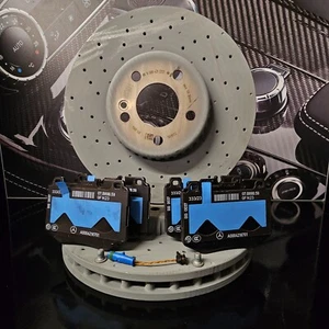 NEW Genuine Mercedes-Benz W205 C-Class C250 C300 C350 AMG Front Discs & Pads Kit - Picture 1 of 5