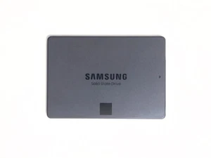 Samsung 870 QVO 8TB SATA 2.5" SSD MZ-77Q8T0 100% Health Low Wear - Afbeelding 1 van 3