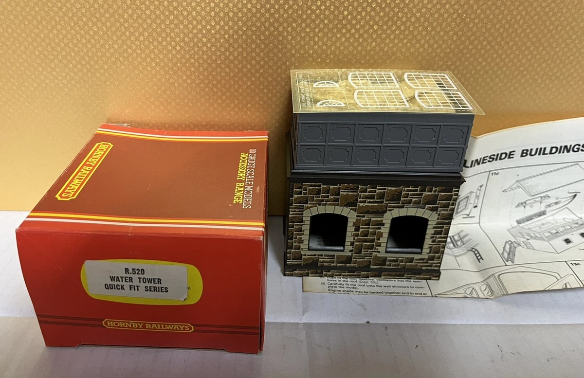 Hornby R8228 OO Gauge Building Extension Pack 2 - 1:76 Scale Model Railway Accessories