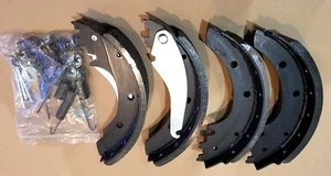 Multicar M26 Bremsbackensatz Bremsbacke Hinterachse mit Federsatz - Bild 1 von 1