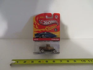 Hot Wheels Classics Series 5 #18 1929 Ford Pickup Gold 2008 MOC - Picture 1 of 3