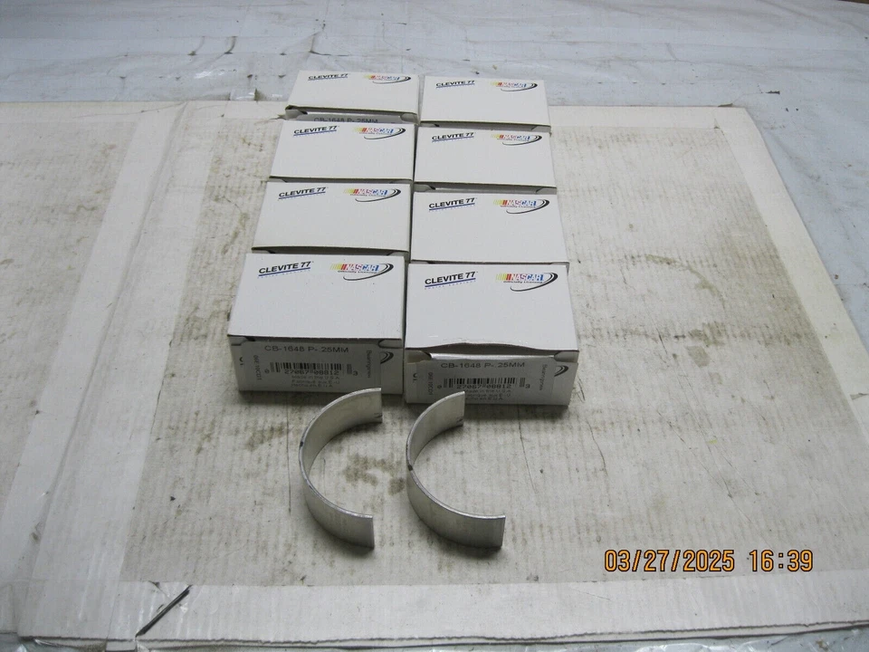 Engine Connecting Rod Bearing Set Clevite 8-CB-1648P-.25MM (8 pair) Foto 1 de 4