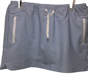 Magellan Fish Gear Women’s Blue Skort Medium Seersucker Outdoor Hiking Skirt - Picture 1 of 7